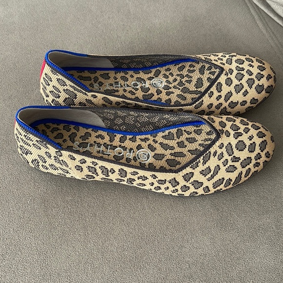 Rothy's Shoes - Rothy’s- leopard flat - size8